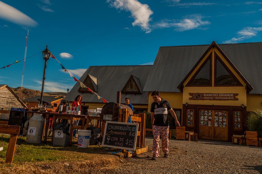 Rancho Grande Hostel Ел Чалтен Екстериор снимка